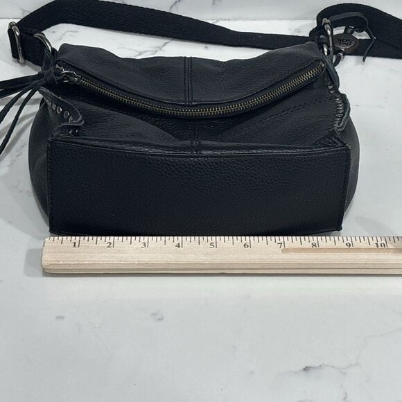 The Sak Silverlake Leather Crossbody Shoulder Bag Black Studded Boho Biker Moto - Picture 13 of 16